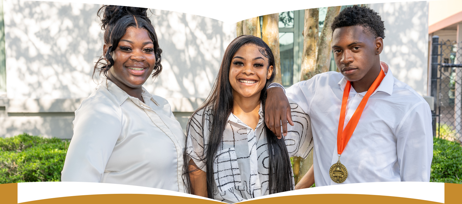 Rosen Scholars High School Happy Award Winning Students